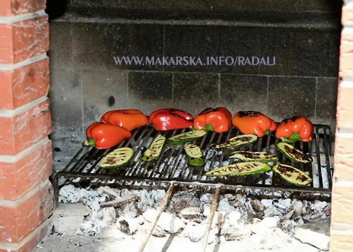 Ivamia Gostinjska kuća 3*