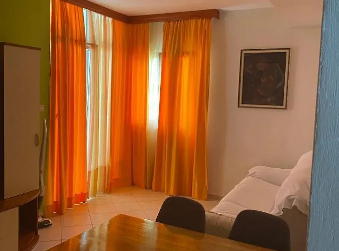 Gostinjska kuća Ivamia 3*