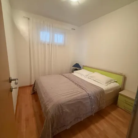Petra I Igor 3* Makarska